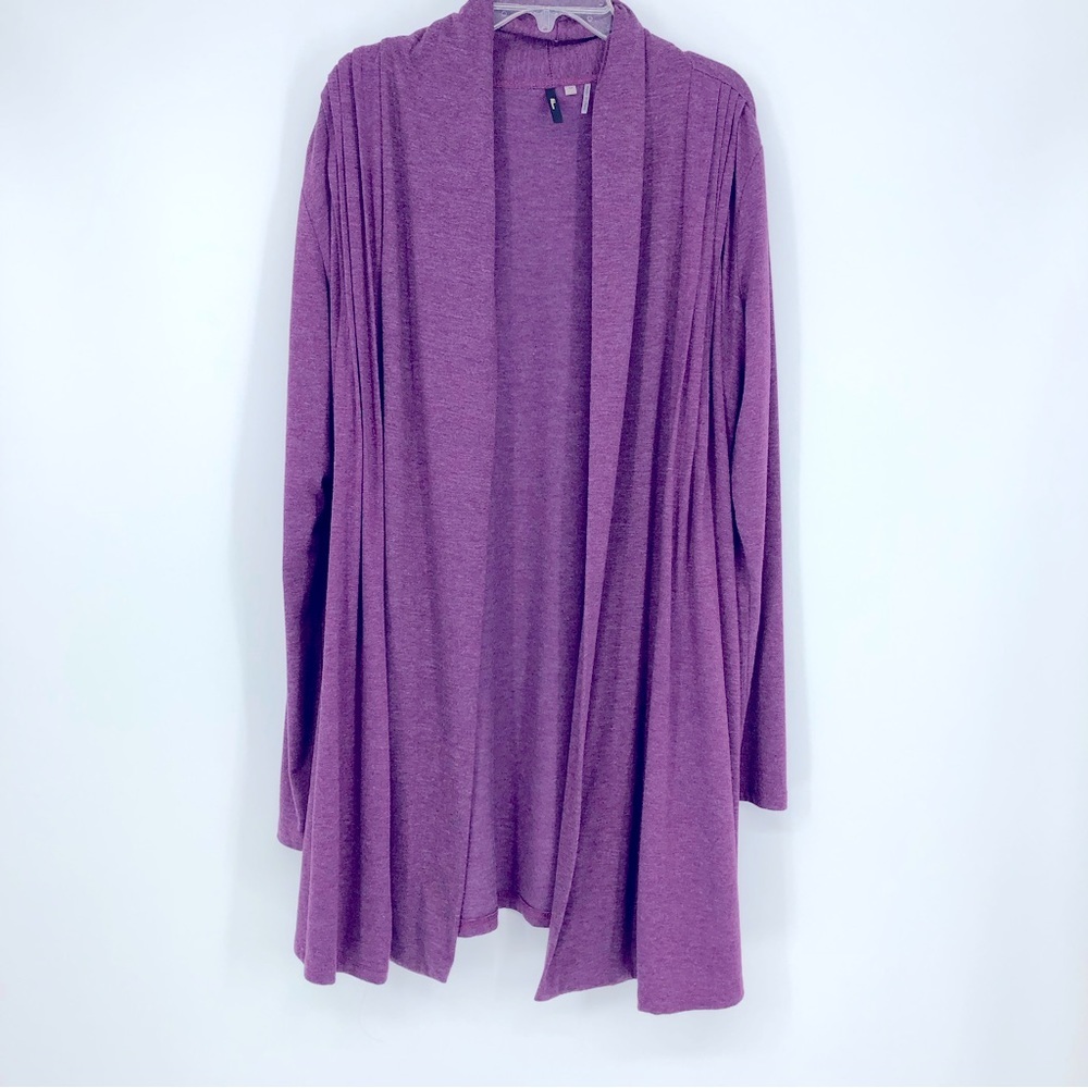 Milano Woman's Open Front Cardigan Color Plum, size Medium